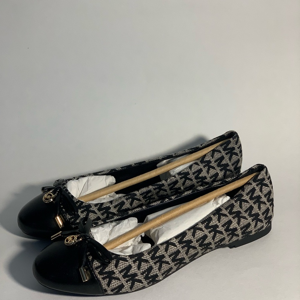 Michael Kors Women's Black and Gray Patterned Ballet Flats